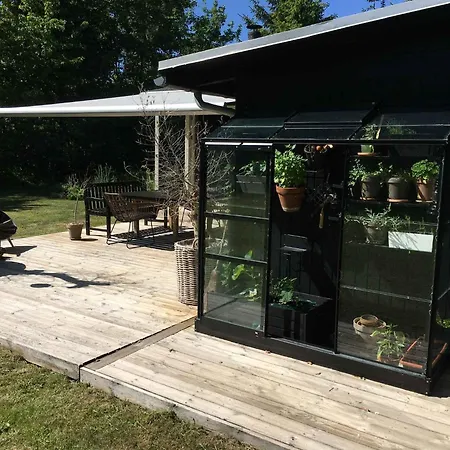 Charming Family Summer House In Hollselund 펜션 Vejby